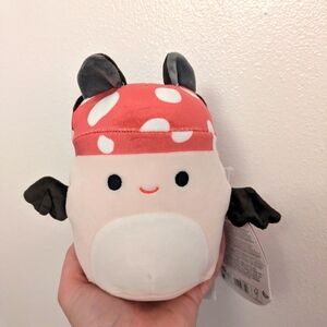 5" Malcolm in bat costume Squishmallow